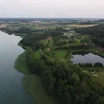 Mazurski Papy Smerfa Plaza Pomost Jezioro Prywatny Staw Gospodarstwo Pasieka Prázdninový dům *