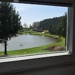 Mazurski Papy Smerfa Plaza Pomost Jezioro Prywatny Staw Gospodarstwo Pasieka * Lesniewo (Ketrzyn)